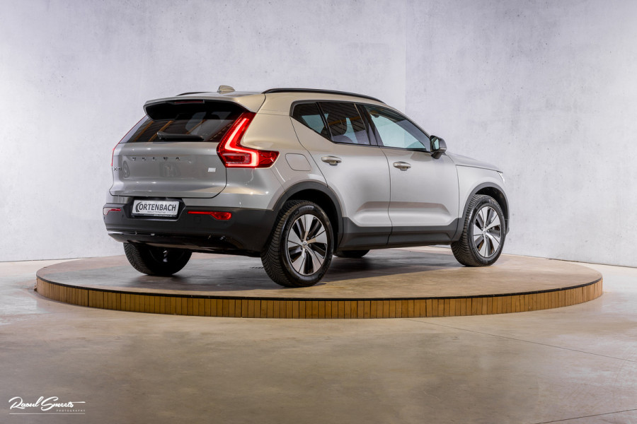 Volvo XC40 1.5 T4 Plug-in hybrid Plus Dark | Adaptieve cruise | Harman Kardon | Memory | Blis |
