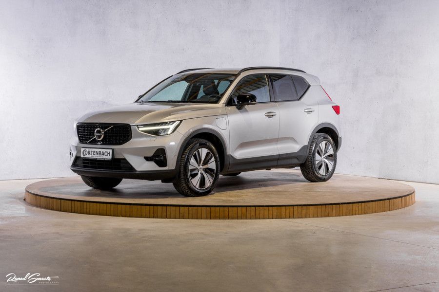 Volvo XC40 1.5 T4 Plug-in hybrid Plus Dark | Adaptieve cruise | Harman Kardon | Memory | Blis |