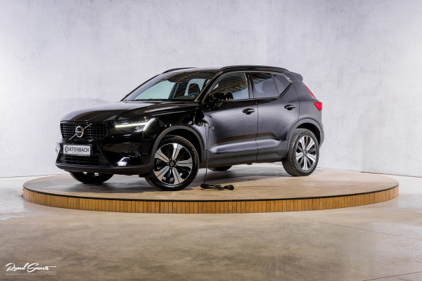 Volvo XC40 1.5 T4 Plug-in hybrid Plus Dark | Adaptieve cruise | Memory | Blis | Harman Kardon |