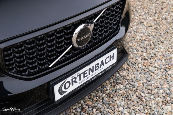 Volvo XC40 1.5 T4 Plug-in hybrid Plus Dark | Adaptieve cruise | Memory | Blis | Harman Kardon |