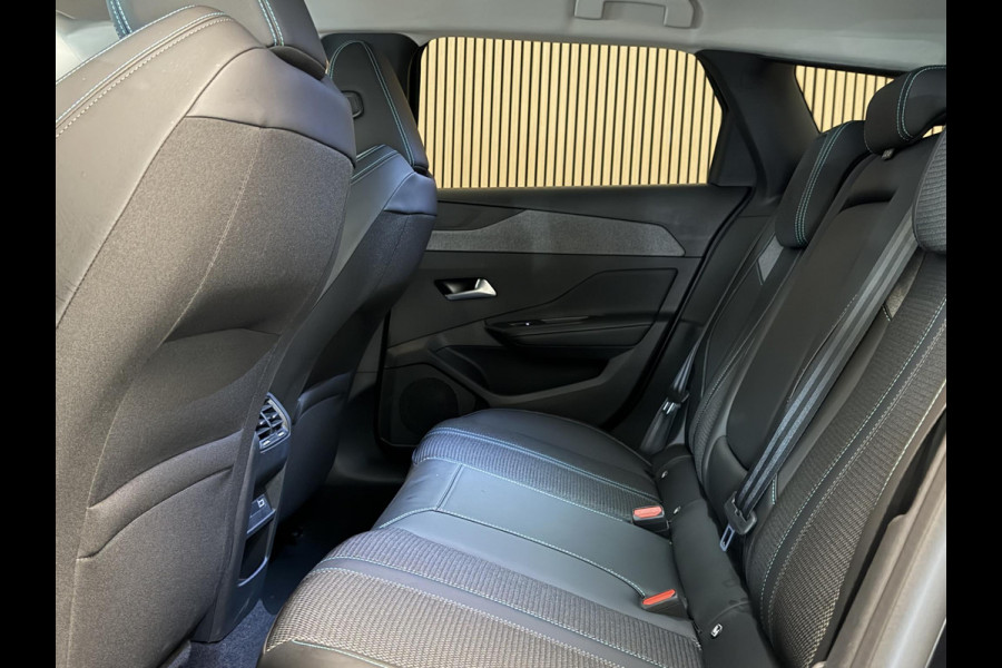Peugeot 308 1.2 PureTech 130PK Allure | Navi | 360 Camera | Keyless | Stoelverw. | PDC | Incl. garantie