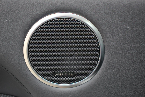 Land Rover Range Rover Sport P400e HSE Hybrid Dynamic Leder Schuif / kantel / Panorama dak Meridian sound system Camera Electrisch bedienbare achterklep Standkachel
