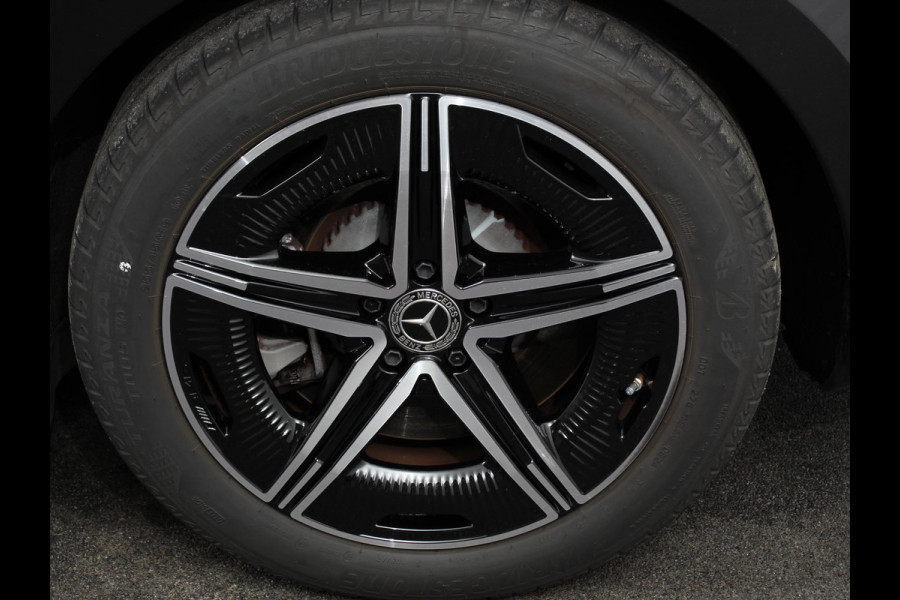 Mercedes-Benz EQE 350 AMG Line Edition Advanced Plus 292 kWh Climate control Adaptieve cruise control Parkeersensoren Achteruitrijcamera Sfeerverlichting Stoelverwarming Keyless LED Navigatie