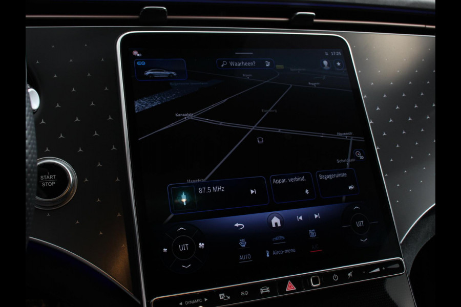 Mercedes-Benz EQE 350 AMG Line Edition Advanced Plus 292 kWh Climate control Adaptieve cruise control Parkeersensoren Achteruitrijcamera Sfeerverlichting Stoelverwarming Keyless LED Navigatie