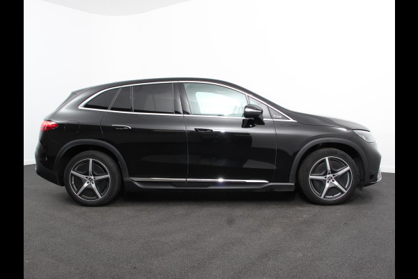 Mercedes-Benz EQE SUV 350 AMG Line Edition Advanced Plus 292 PK 4matic Climate control Adaptieve cruise control Parkeersensoren Achteruitrijcamera Sfeerverlichting Stoelverwarming Keyless LED Navigatie