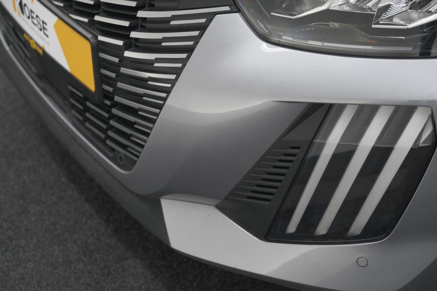 Peugeot 208 PureTech 100 Allure Pack | NIEUW MODEL | Apple CarPlay | Parkeersensoren | Climate Control