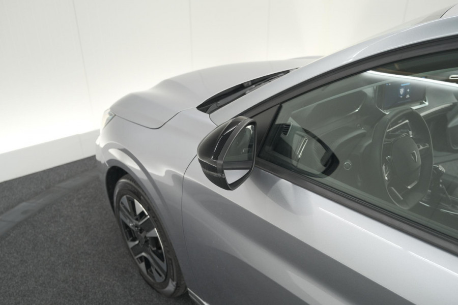 Peugeot 208 PureTech 100 Allure Pack | NIEUW MODEL | Apple CarPlay | Parkeersensoren | Climate Control