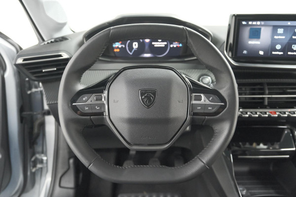 Peugeot 208 PureTech 100 Allure Pack | NIEUW MODEL | Apple CarPlay | Parkeersensoren | Climate Control