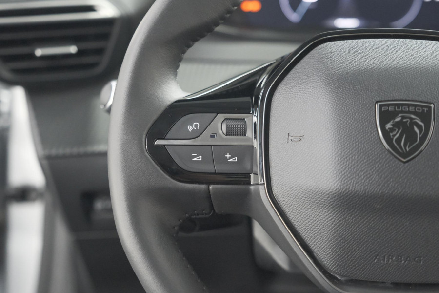 Peugeot 208 PureTech 100 Allure Pack | NIEUW MODEL | Apple CarPlay | Parkeersensoren | Climate Control