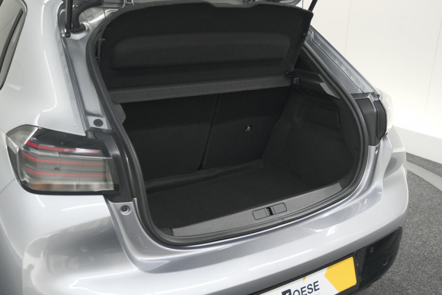 Peugeot 208 PureTech 100 Allure Pack | NIEUW MODEL | Apple CarPlay | Parkeersensoren | Climate Control
