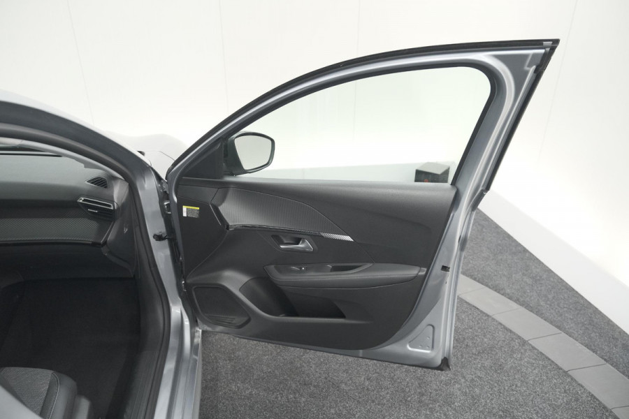 Peugeot 208 PureTech 100 Allure Pack | NIEUW MODEL | Apple CarPlay | Parkeersensoren | Climate Control