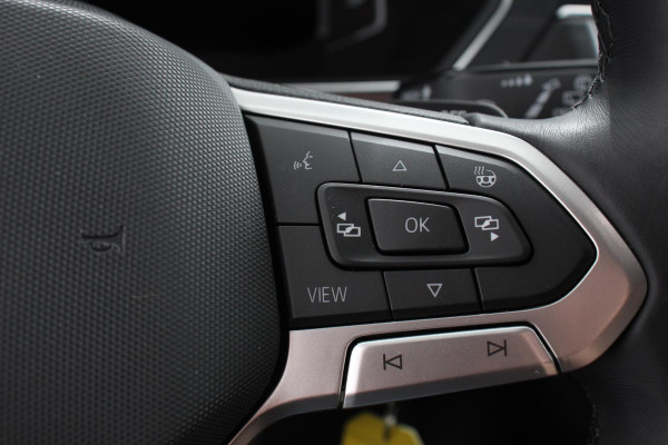 Volkswagen Tiguan Allspace 1.5 TSI 150pk DSG Life 7p. Navigatie Climate Control Adaptieve cruise control Achteruitrijcamera Trekhaak Virtual Cockpit Elektrische achterklep Stoelverwarming Led Lichtmetalen velgen Parkeersensoren