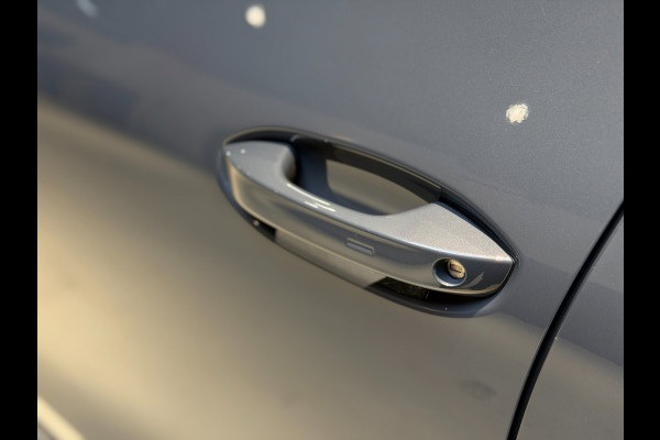 Volkswagen Tiguan 1.5 eTSI R-Line|Keyless|360 camera|Sfeer|Stoel Verwarming|