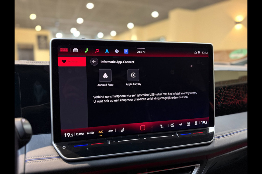 Volkswagen Tiguan 1.5 eTSI R-Line|Keyless|360 camera|Sfeer|Stoel Verwarming|