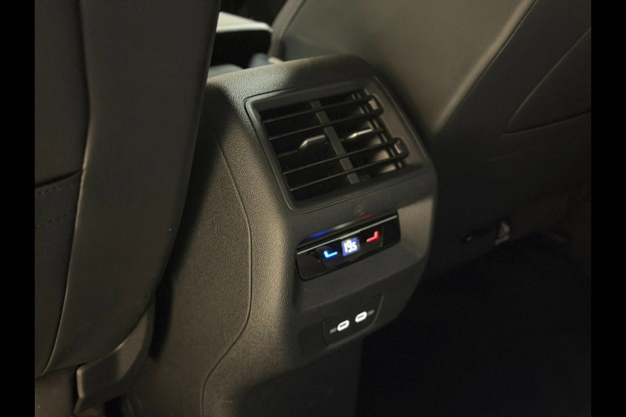 Volkswagen Tiguan 1.5 eTSI R-Line|Keyless|360 camera|Sfeer|Stoel Verwarming|