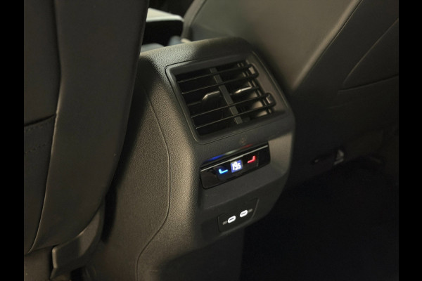 Volkswagen Tiguan 1.5 eTSI R-Line|Keyless|360 camera|Sfeer|Stoel Verwarming|