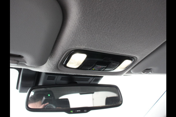 Toyota Yaris 1.5 Hybrid Dynamic Automaat Climate control Cruise control adaptieve LED Achteruitrijcamera Lane assist Apple Carplay / Android Auto