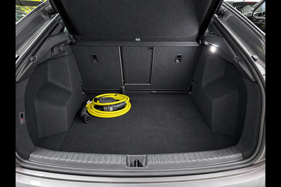 Audi Q4 Sportback e-tron 50 quattro 21" 3X S-LINE LEDER+ M-STOELEN/PANO/H-UP/SONOS/DAB/CARPLAY/ADAPT-CRUISE///