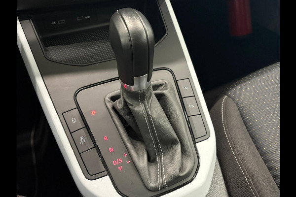 Seat Arona 1.0 TSI 110pk Automaat Style Business Connect Climate Control Navigatie Apple Carplay/Android Auto  Cruise Control PDC Achter Lichtmetalen Velgen