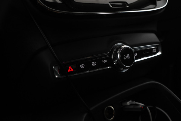 Volvo XC40 1.5 T5 Recharge Inscription Winterpack! Climate,