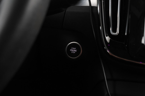 Volvo XC40 1.5 T5 Recharge Inscription Winterpack! Climate,