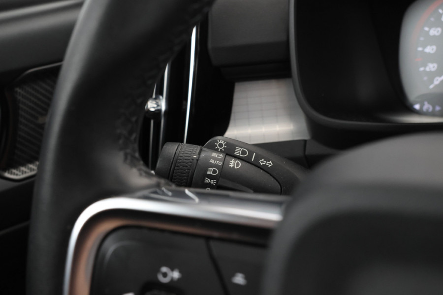 Volvo XC40 1.5 T5 Recharge Inscription Winterpack! Climate,