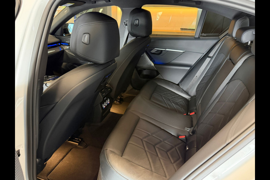 BMW 5 Serie 520i M Performance Garantie uniek