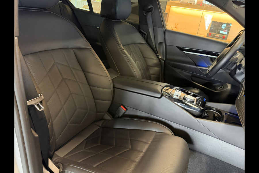 BMW 5 Serie 520i M Performance Garantie uniek