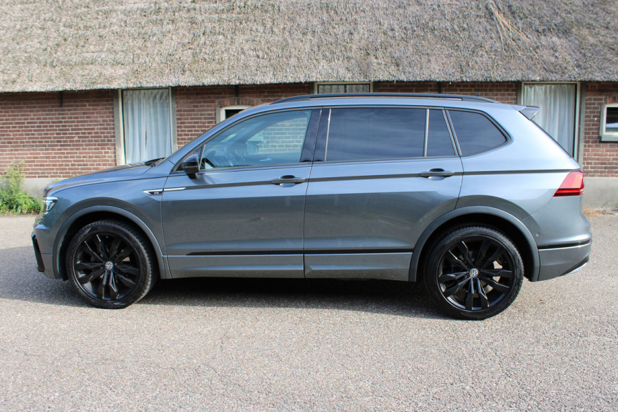 Volkswagen Tiguan Allspace 1.5 TSI Highline Business R 7PERS 150Pk PANO TH CRUISE ORG NL VIRTUAL 143000KM!!!