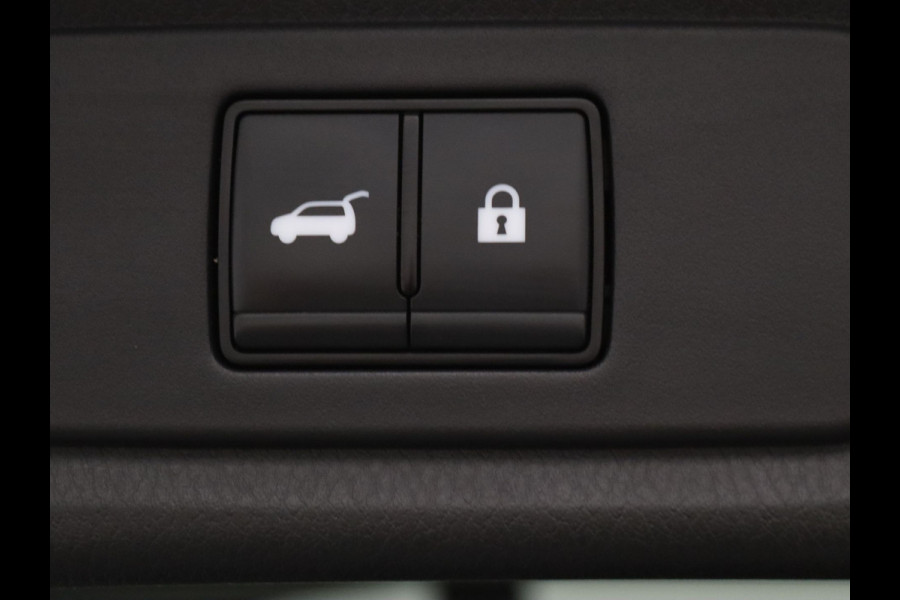 Nissan QASHQAI 160pk MHEV Xtronic Business Premium Apple Carplay/Android Auto | Climate