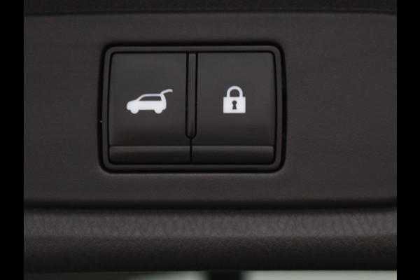 Nissan QASHQAI 160pk MHEV Xtronic Business Premium Apple Carplay/Android Auto | Climate