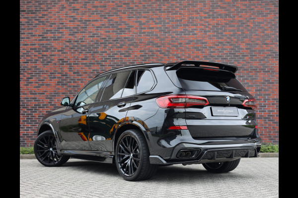 BMW X5 M50i | B&W - Bodykit - HUD