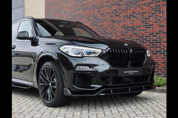 BMW X5 M50i | B&W - Bodykit - HUD