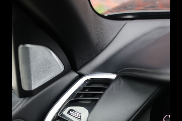 BMW X5 M50i | B&W - Bodykit - HUD