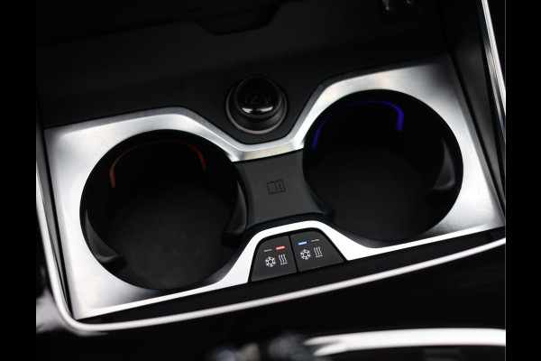 BMW X5 M50i | B&W - Bodykit - HUD