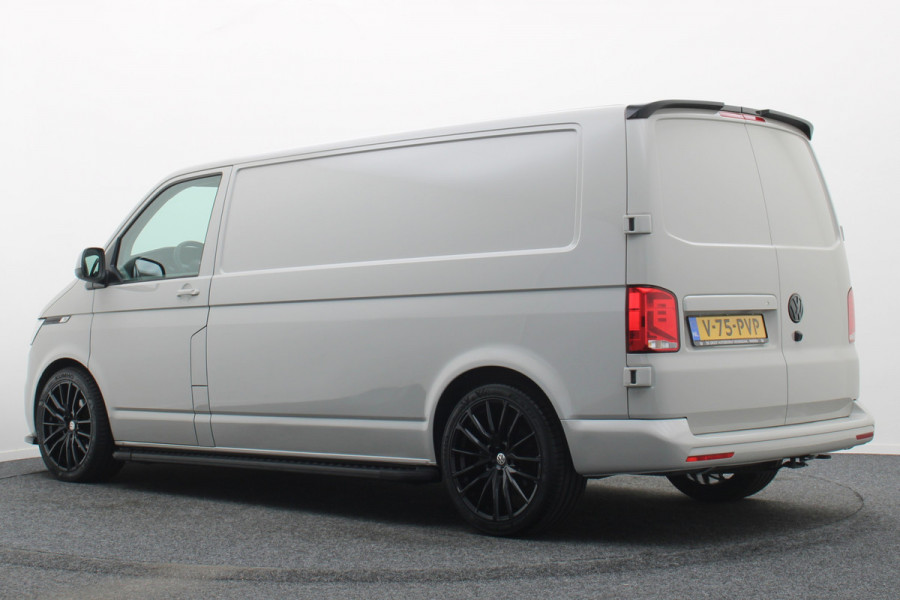 Volkswagen Transporter 2.0 TDI DSG L2H1 Leer, 3-Zits, Camera, Cruise, Airco, Apple Carplay, SideSteps, Elektrisch Pakket, 18''