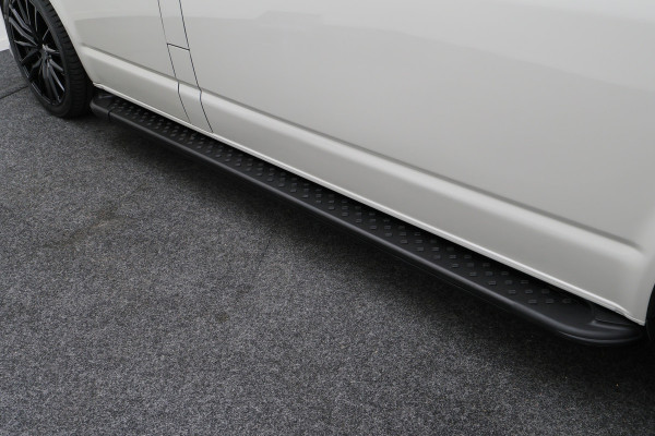 Volkswagen Transporter 2.0 TDI DSG L2H1 Leer, 3-Zits, Camera, Cruise, Airco, Apple Carplay, SideSteps, Elektrisch Pakket, 18''