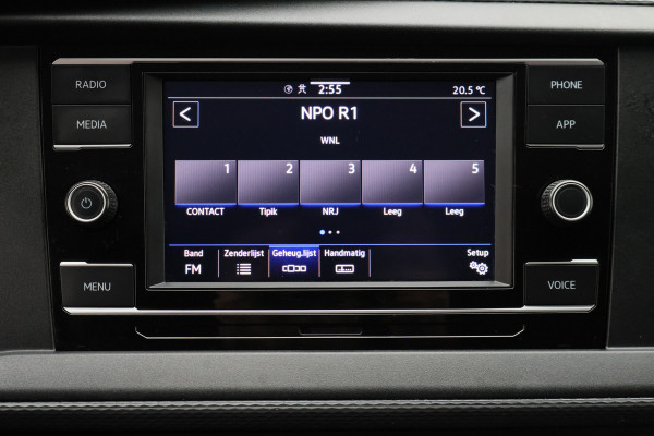 Volkswagen Transporter 2.0 TDI DSG L2H1 Leer, 3-Zits, Camera, Cruise, Airco, Apple Carplay, SideSteps, Elektrisch Pakket, 18''