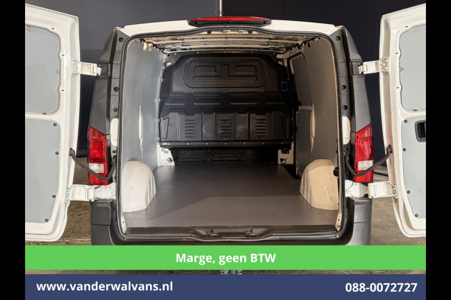 Mercedes-Benz Vito 111 CDI 115pk **MARGE, geen BTW** L3H1 Euro6 Airco | Camera | Navigatie | Cruisecontrol Trekhaak, Leder, Parkeersensoren, Bijrijdersbank