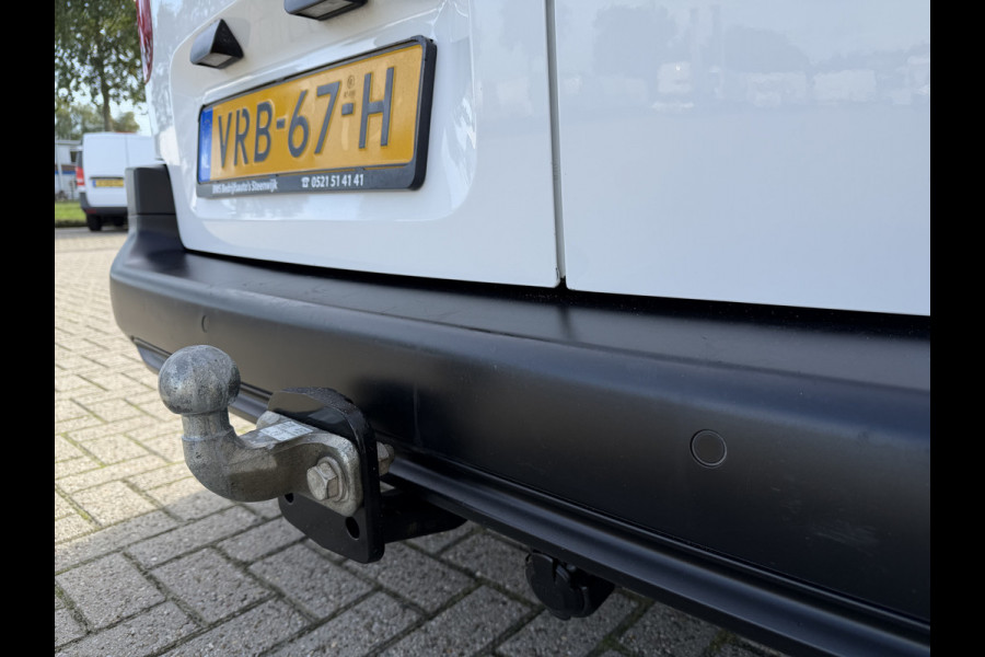 Peugeot Partner 1.5 BlueHDI 102pk Premium / vaste prijs rijklaar € 10.950 ex btw / 6 versnellingen / lease vanaf € 185 / trekhaak 1500 kg / dakdragers / airco / cruise / euro 6 / bpm vrij