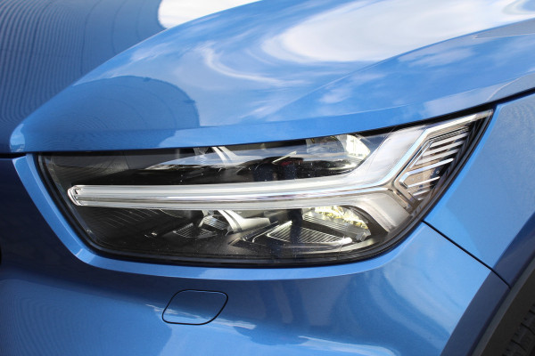 Volvo XC40 2.0 B4 R-Design | Harman Kardon | Trekhaak | Memory | Adaptieve Cruise | Elektr. Achterklep