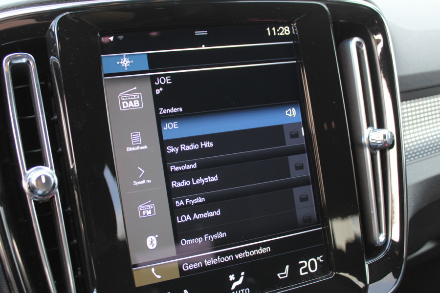 Volvo XC40 2.0 B4 R-Design | Harman Kardon | Trekhaak | Memory | Adaptieve Cruise | Elektr. Achterklep