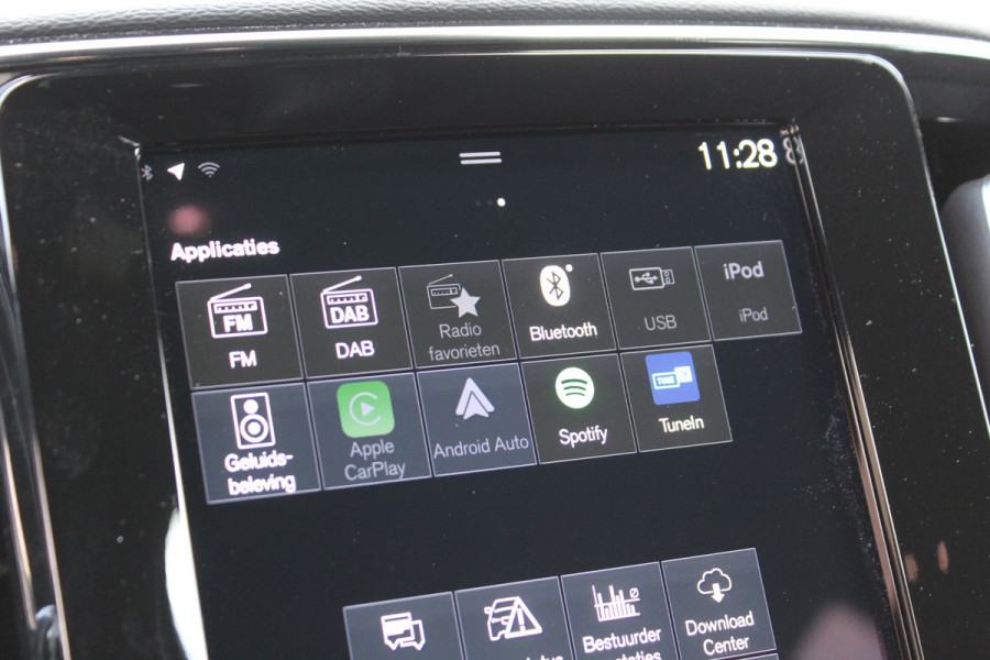 Volvo XC40 2.0 B4 R-Design | Harman Kardon | Trekhaak | Memory | Adaptieve Cruise | Elektr. Achterklep