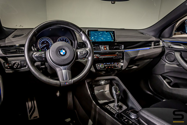 BMW X2 SDrive20i High Executive|M-sport|NAP|Trekhaak|Cam