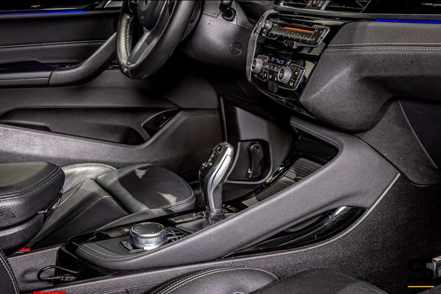 BMW X2 SDrive20i High Executive|M-sport|NAP|Trekhaak|Cam