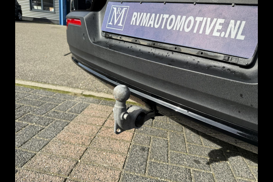 Volvo XC40 Recharge Core 70 kWh VAN: € 31.900- VOOR: € 29.877,- UW HERFSTVOORDEEL: € 2.023,-| SOH 91%| ELEK. TREKHAAK| WINTERPAKKET| STOEL +STUURVERWARMING| WARMTEPOMP| ACHTERUITRIJCAMERA| RIJKLAARPRIJS INCL. 12 MND BOVAG GARANTIE