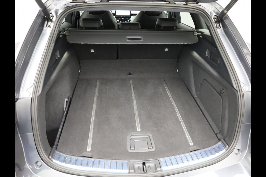 Toyota Corolla Touring Sports Hybrid 200 Executive | JBL | Head Up | Trekhaak afnb. | BSM | Keyless | Elk. A-klep | Prijs Rijklaar!!