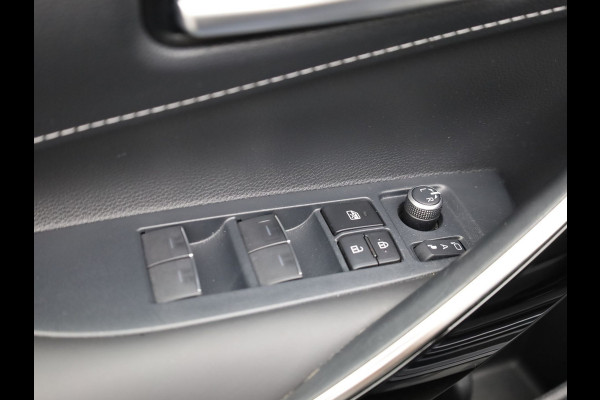 Toyota Corolla Touring Sports Hybrid 200 Executive | JBL | Head Up | Trekhaak afnb. | BSM | Keyless | Elk. A-klep | Prijs Rijklaar!!