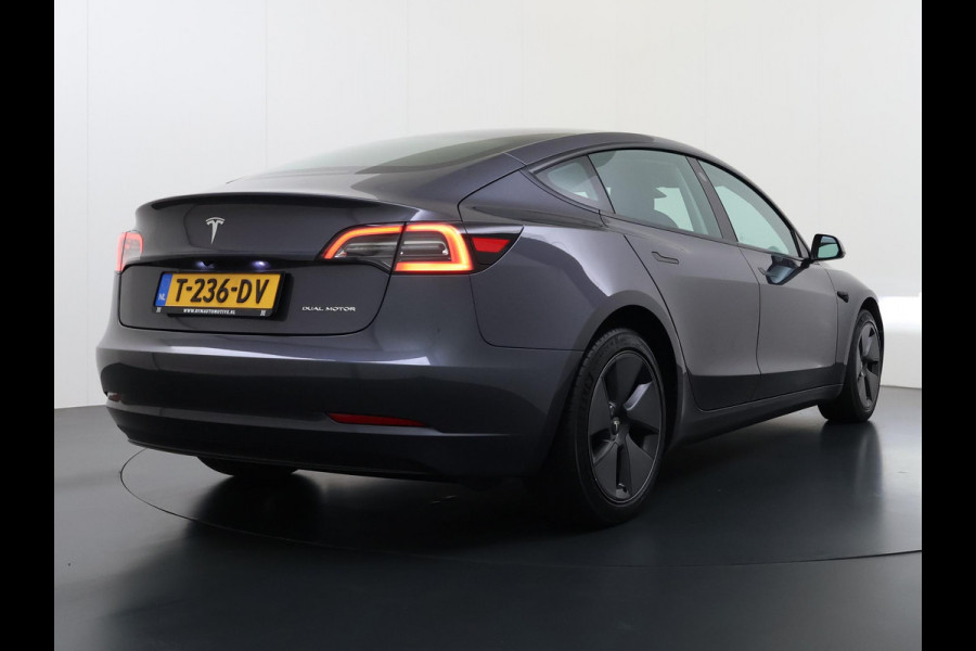 Tesla Model 3 Long Range AWD 75 kWh VAN: 35.900,- VOOR: 33.440,- UW HERFSTVOORDEEL: 2.460,-| FABRIEKSGARANTIE OP ACCU & AANDRIJFLIJN TOT 2031 OF 192.000 KM + ALGEMENE AUTO T/M 06-2027 of 80.000KM! BTW verrekenbaar | SOH 94% |