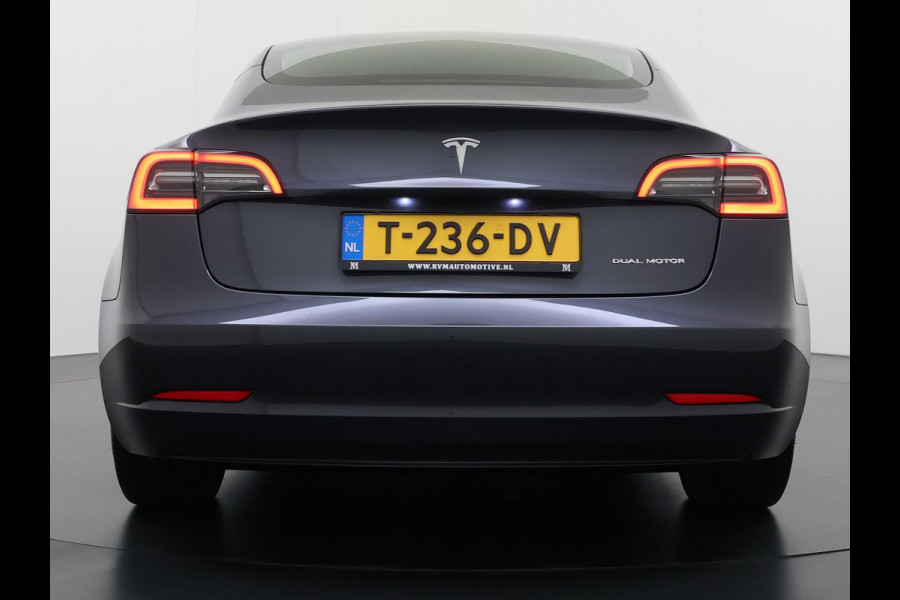 Tesla Model 3 Long Range AWD 75 kWh VAN: 35.900,- VOOR: 33.440,- UW HERFSTVOORDEEL: 2.460,-| FABRIEKSGARANTIE OP ACCU & AANDRIJFLIJN TOT 2031 OF 192.000 KM + ALGEMENE AUTO T/M 06-2027 of 80.000KM! BTW verrekenbaar | SOH 94% |